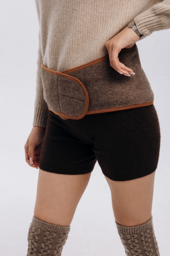 Купить Пояс с нашивкой из верблюжьей шерсти 