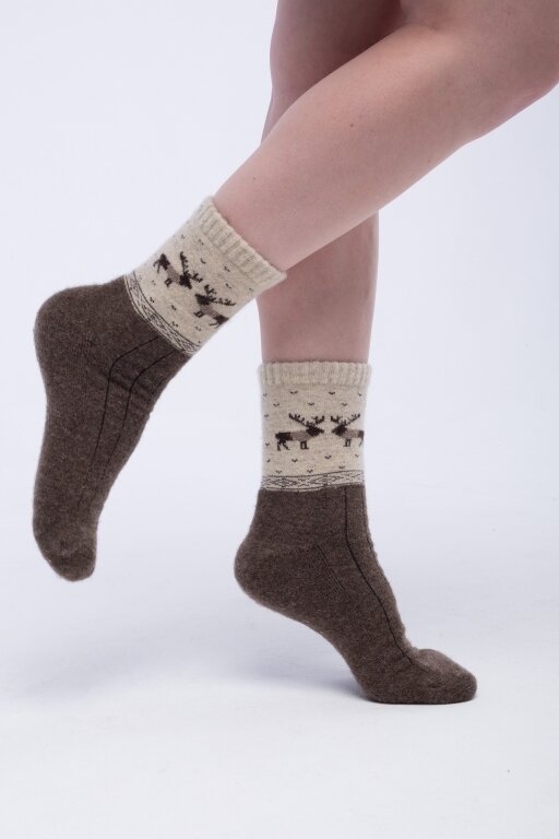Купить Носки коричневые с оленями из 100% шерсти яка 