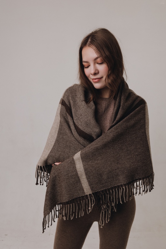 Купить Платок коричневый из 100% шерсти яка 