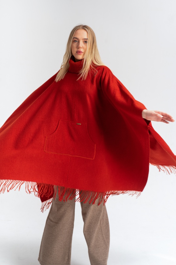 Купить Пончо красное из 100% шерсти яка 