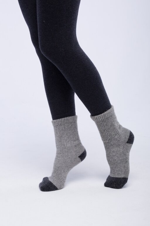 Купить Носки серые из 70% шерсти яка 