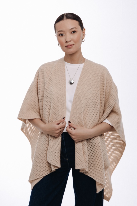 Купить Накидка бежевая из 100% кашемира 