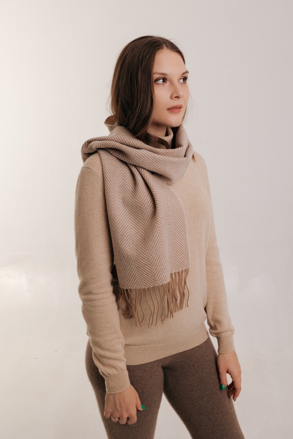 Купить Шарф бежевый из 70% шерсти верблюда 