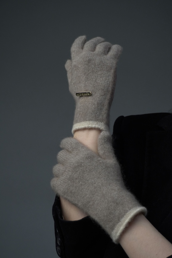 Купить Перчатки из 100% кашемира цвета капучино 