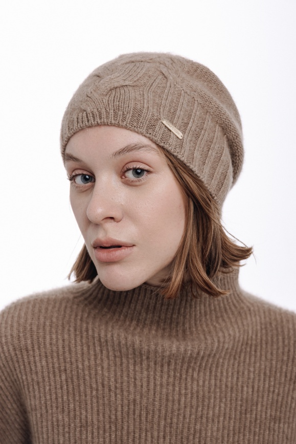 Купить Шапка с узором из 100% кашемира цвета капучино  Купить Шапка с узором из 100% кашемира цвета капучино